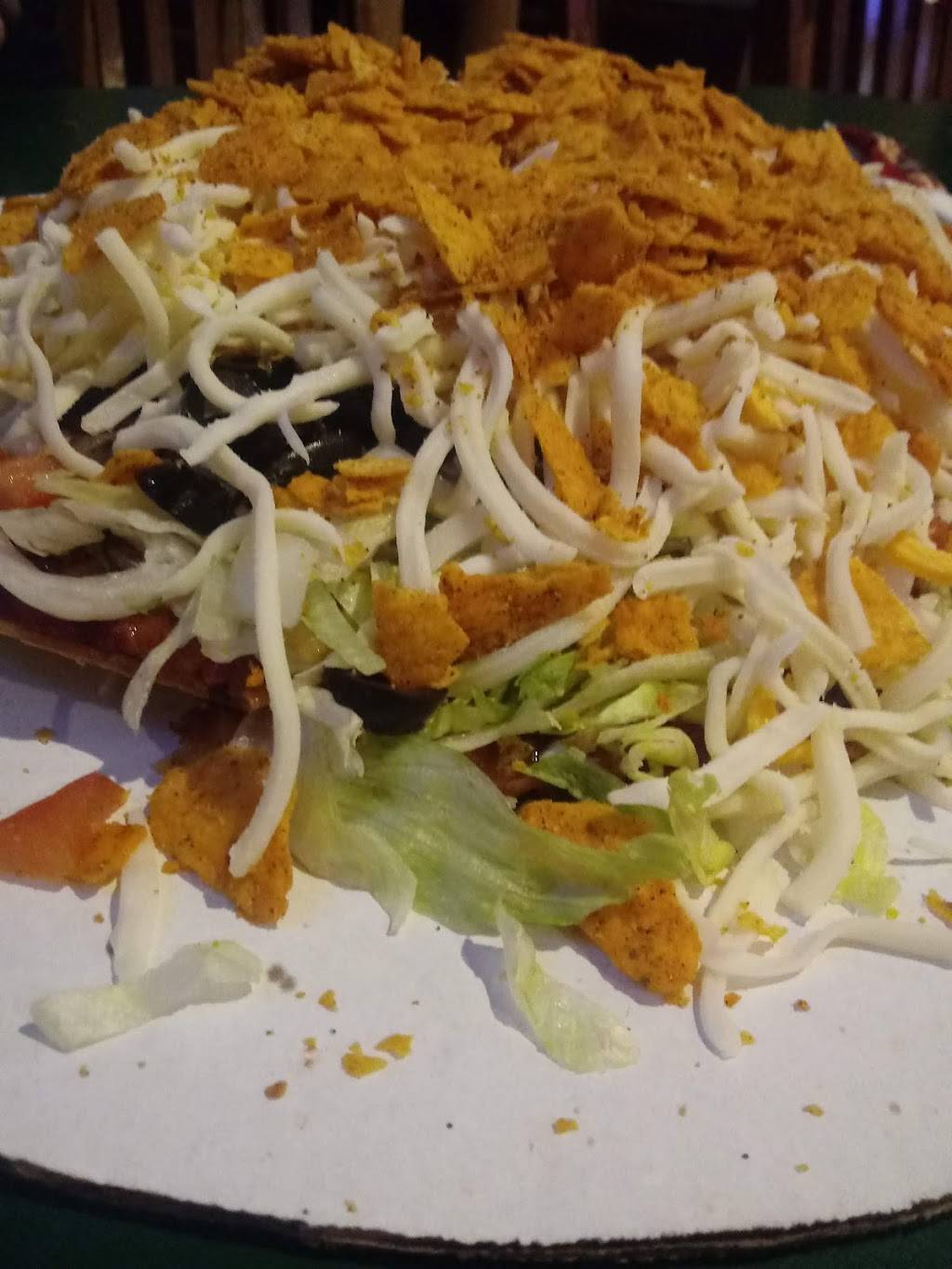 Dundee Bar and Grill | restaurant | 103 N Center St #4400, Dundee, IA 52038, USA | 5639242185 OR +1 563-924-2185