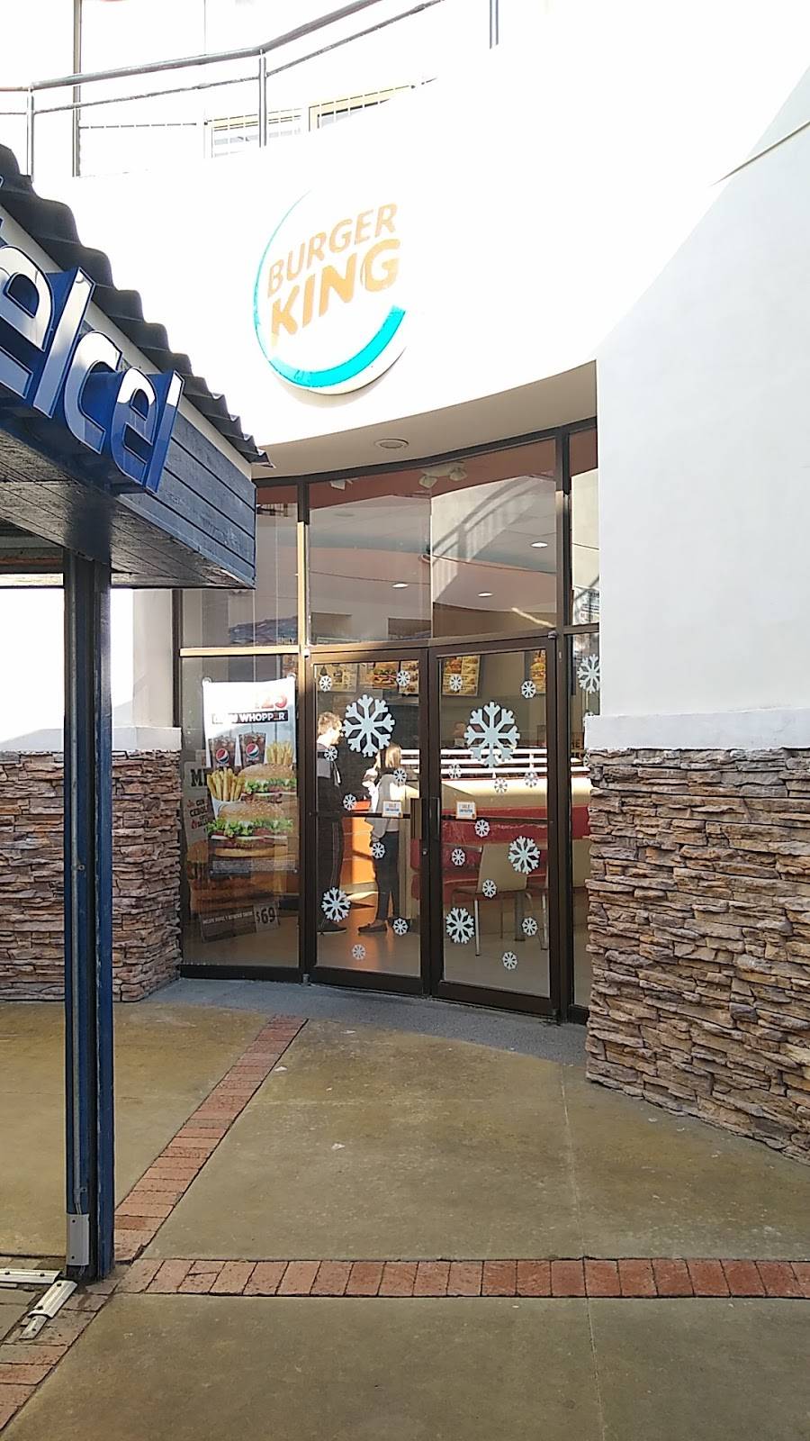 Burger King | restaurant | Macroplaza Av. Pedro Loyola 612 Locales 37 y 38B, Carlos Pacheco 8, 22830 Ensenada, B.C., Mexico | 016641900093 OR +52 664 190 0093