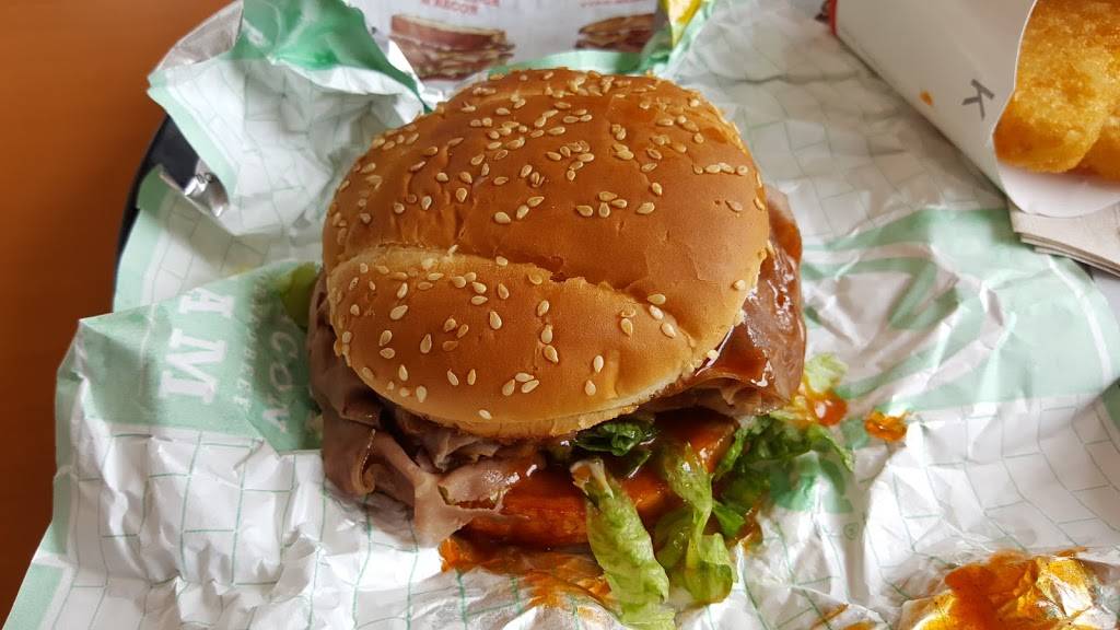 Arbys | restaurant | 4799 Redwood Dr, Rohnert Park, CA 94928, USA | 7075847702 OR +1 707-584-7702