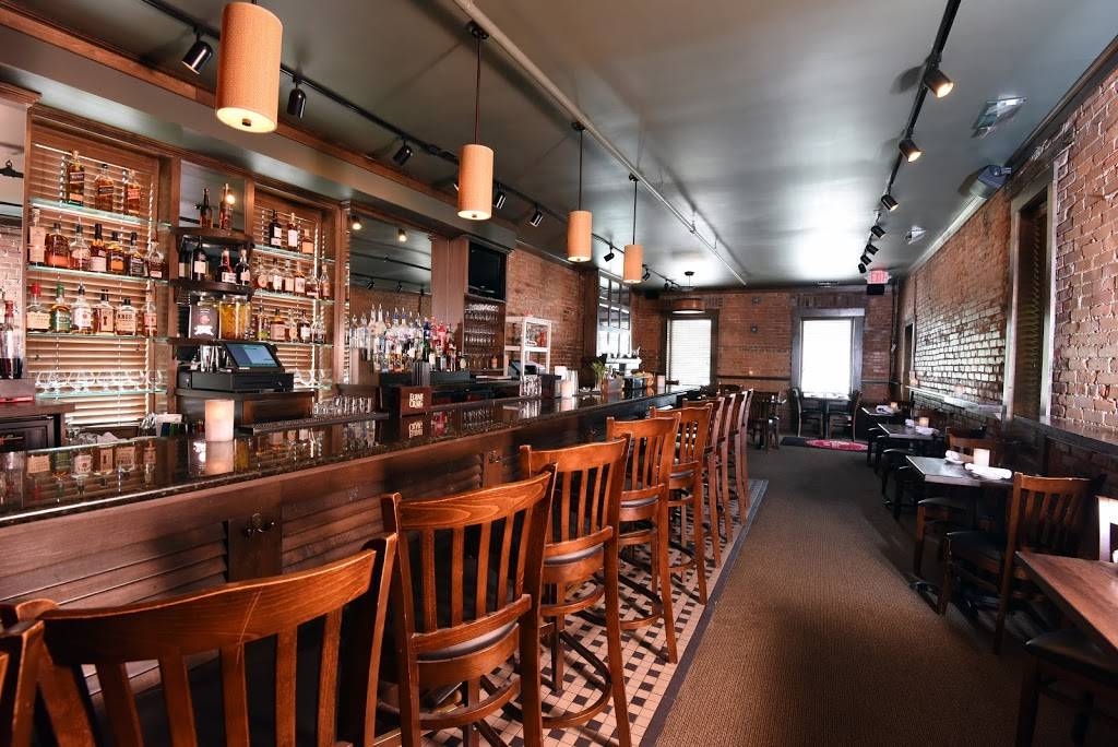 Palatuccis Italian Ristorante | restaurant | 204 S Spring St, Louisville, KY 40206, USA | 5026181049 OR +1 502-618-1049