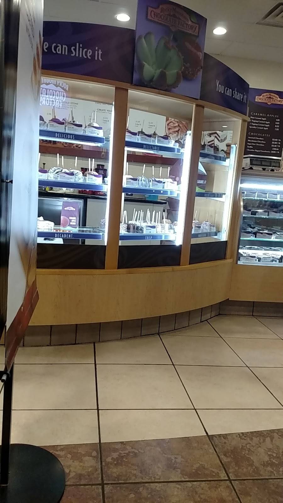 Cold Stone Creamery | bakery | 11 W 112th Ave, Crown Point, IN 46307, USA | 2196639010 OR +1 219-663-9010