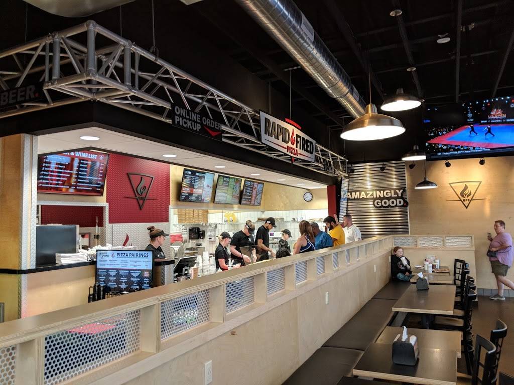 Rapid Fired Pizza | restaurant | 1645 Veterans Pkwy, Jeffersonville, IN 47130, USA | 8127251151 OR +1 812-725-1151