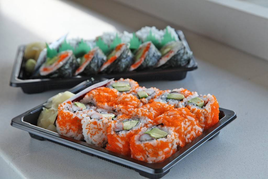 Ao Sushi | meal takeaway | 3217 Lake Ave #5C, Wilmette, IL 60091, USA | 8472564404 OR +1 847-256-4404