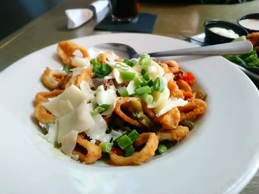 Yarde Tavern South Hadley | restaurant | 3 Hadley St, South Hadley, MA 01075, USA | 4133154339 OR +1 413-315-4339