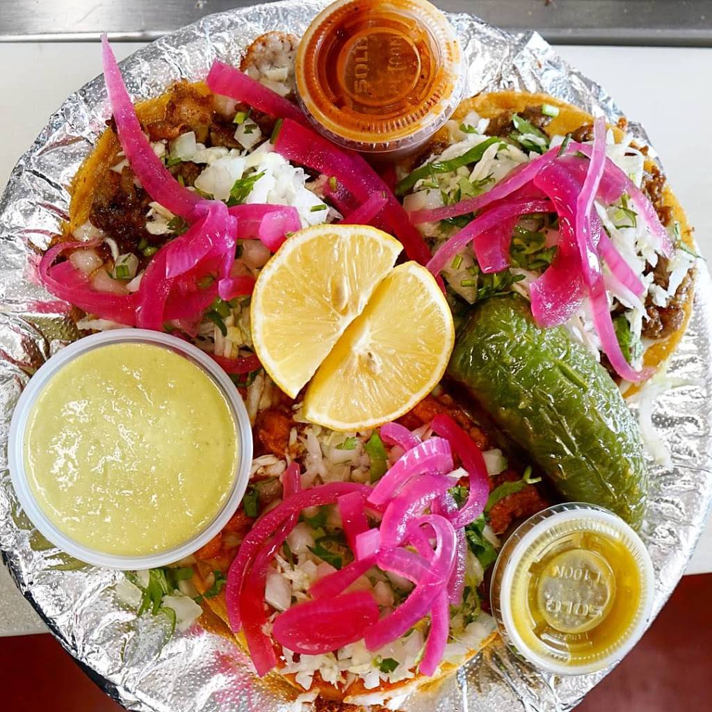 Taqueria Las Plebes | restaurant | 4107 E Jensen Ave, Fresno, CA 93725, USA | 5592555494 OR +1 559-255-5494