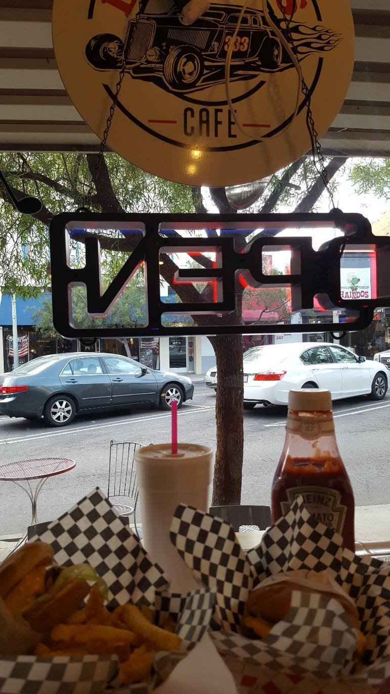 Historic Downtown Upland | restaurant | 305 N 2nd Ave, Upland, CA 91786, USA | 9095096414 OR +1 909-509-6414