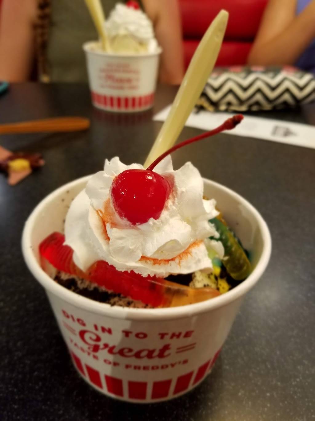 Freddys Frozen Custard & Steakburgers | restaurant | 1465 E Whitestone Blvd, Cedar Park, TX 78613, USA | 5122599292 OR +1 512-259-9292