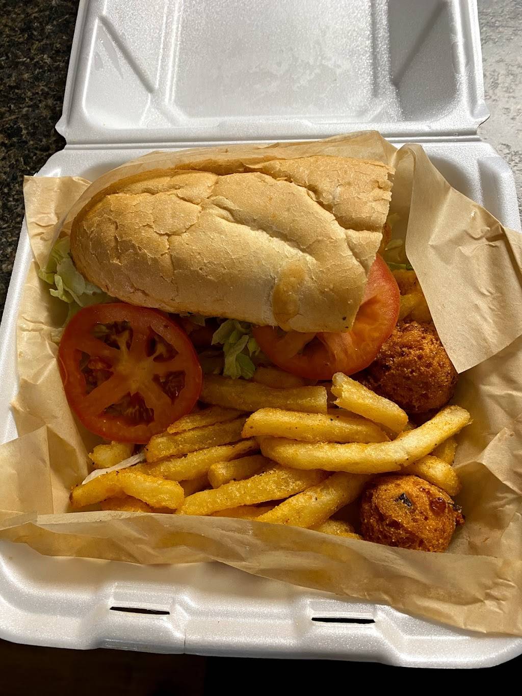 The Catch: Denton | restaurant | 1725 W University Dr, Denton, TX 76201, USA | 9407036855 OR +1 940-703-6855