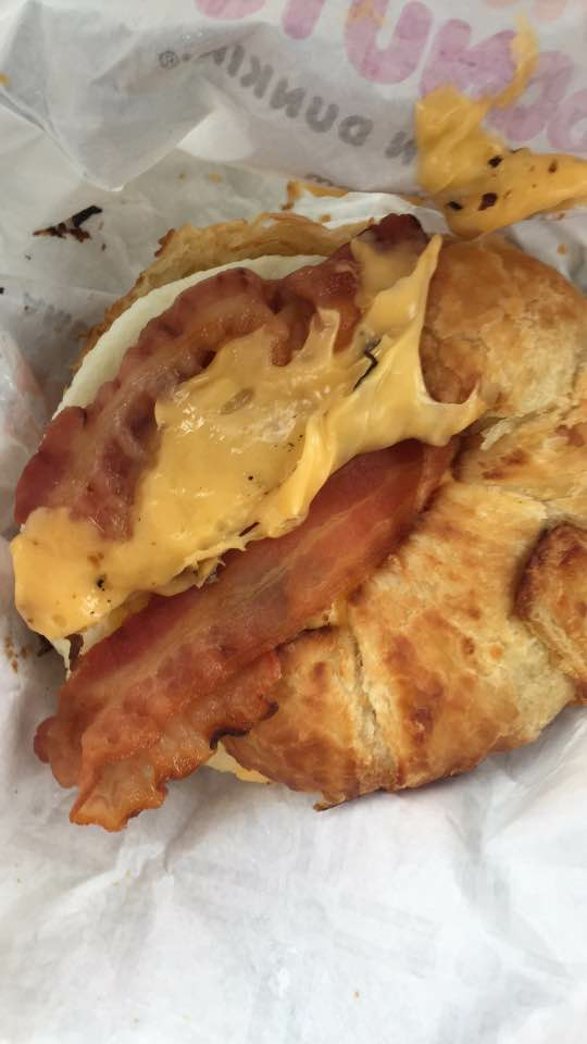 Dunkin | bakery | 20 Ann and Hope Way, Cumberland, RI 02864, USA | 4017251921 OR +1 401-725-1921