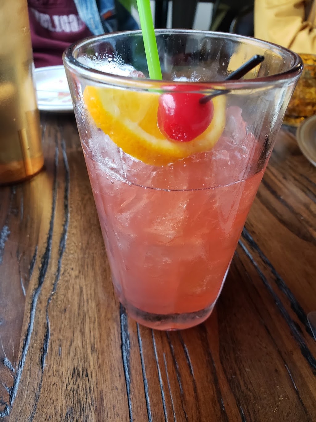 The Birdhouse Eat & Drink | restaurant | 4153 W Broadway Ave, Robbinsdale, MN 55422, USA | 7632059668 OR +1 763-205-9668