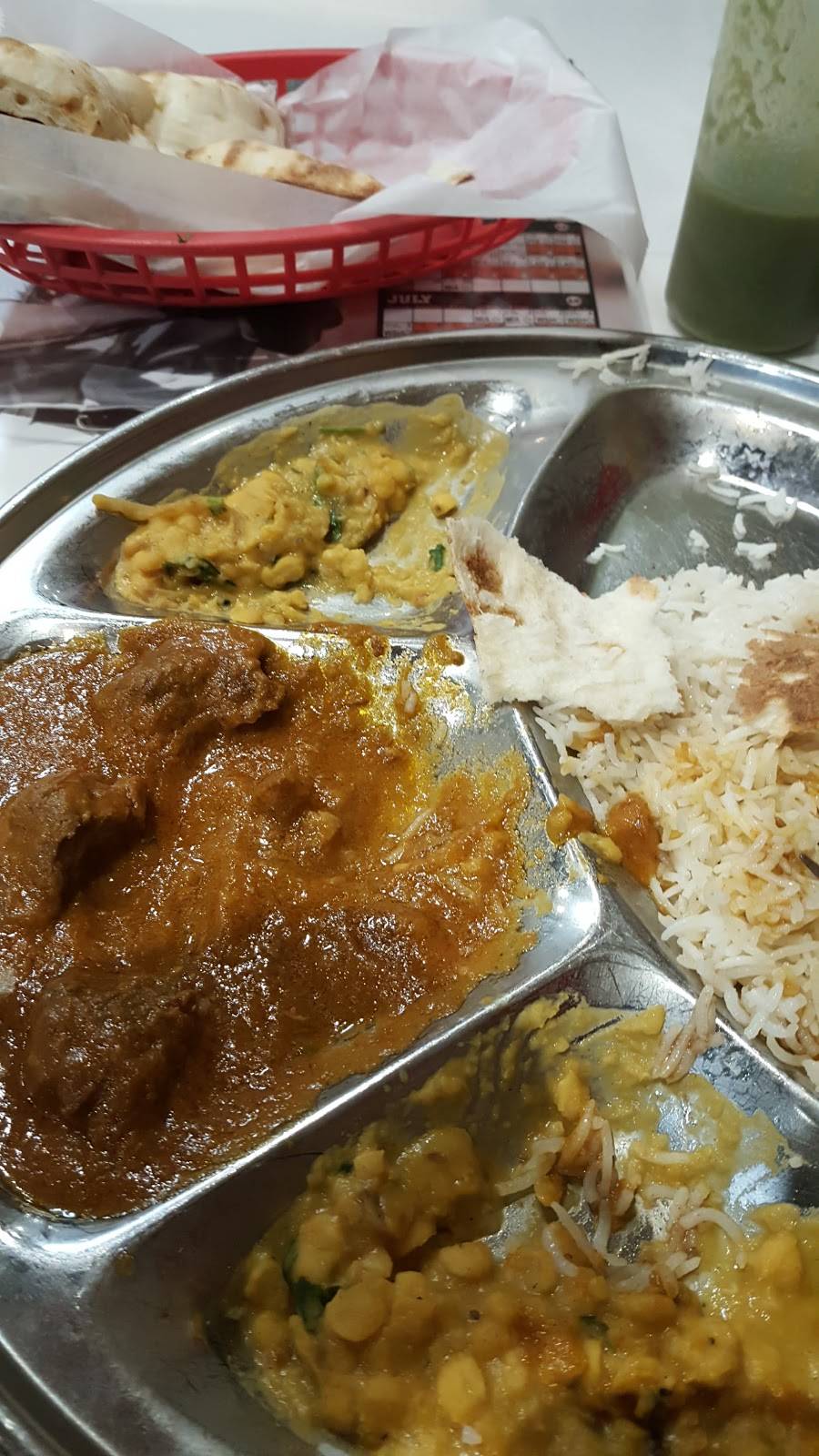 Al Hamra Indian Pizza & Curry | meal delivery | 3083 16th St, San Francisco, CA 94103, USA | 4156213935 OR +1 415-621-3935