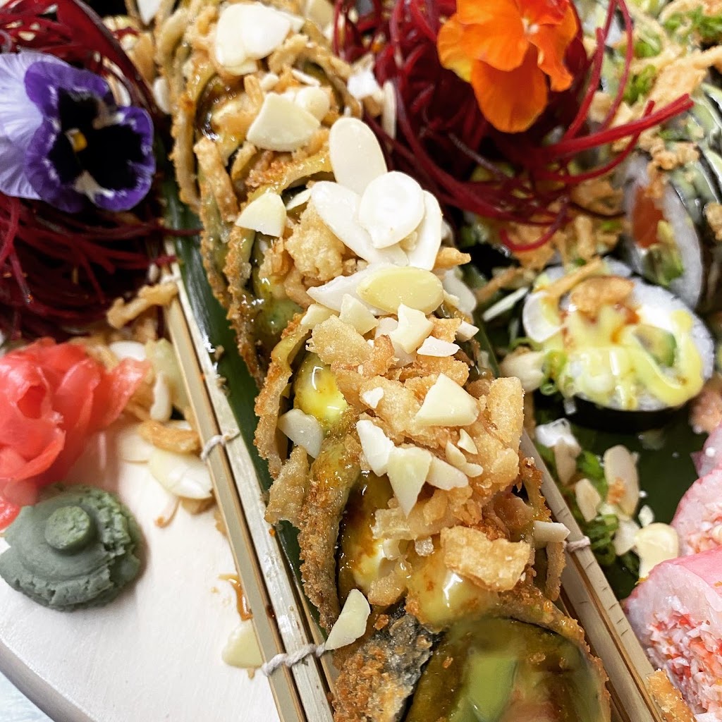 Temaki Sushi Food Truck | restaurant | 8234 NW South River Dr, Medley, FL 33166, USA | 7868181397 OR +1 786-818-1397