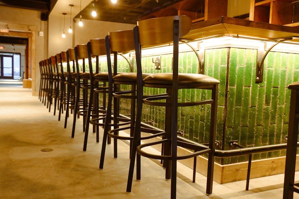 The Pines Downtown | restaurant | 230 Court Ave, Sevierville, TN 37862, USA | 8655050245 OR +1 865-505-0245