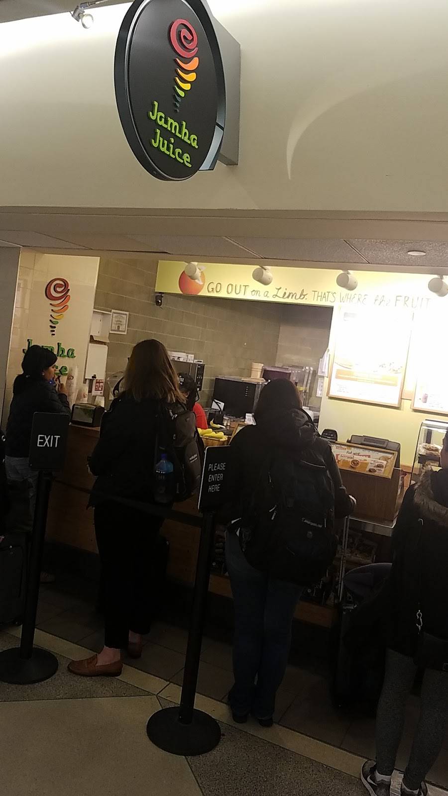 Jamba Juice | restaurant | Terminal D adjacent to Gate D, 6, Philadelphia, PA 19153, USA | 2153652589 OR +1 215-365-2589