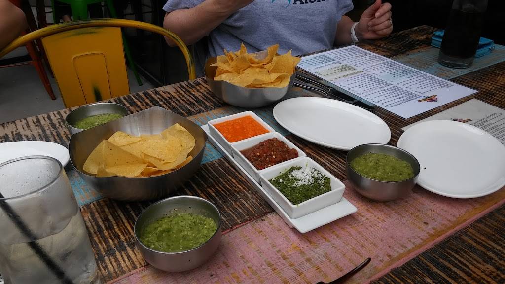 Wild Salsa | restaurant | 300 Throckmorton St, Fort Worth, TX 76102, USA | 6823163230 OR +1 682-316-3230