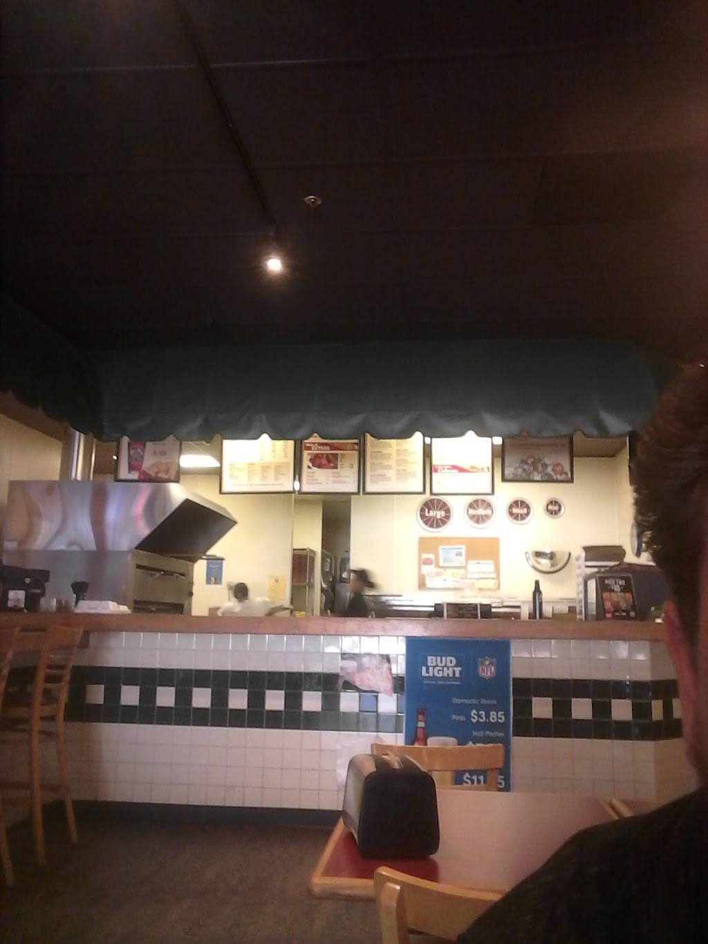 Me-n-Eds Neighborhood Pizza Parlor | restaurant | 375 W Sierra Ave, Kingsburg, CA 93631, USA | 5598970220 OR +1 559-897-0220