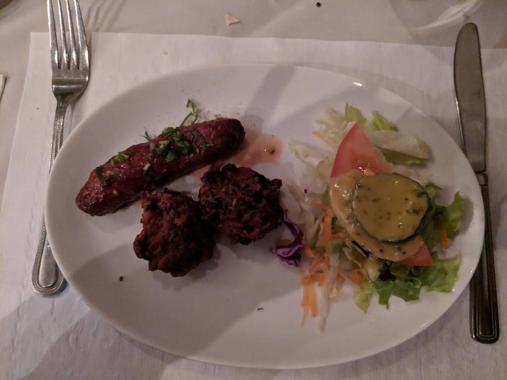 Restaurant Cari Mela | meal delivery | 2556 Rue Centre, Montréal, QC H3K 1J8, Canada | 5149898259 OR +1 514-989-8259