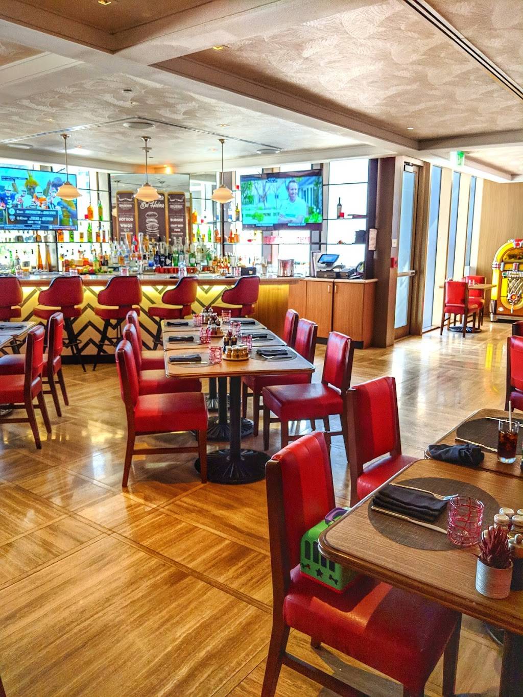 The Grill at St. Regis | restaurant | 9703 Collins Ave, Bal Harbour, FL 33154, USA | 3059930711 OR +1 305-993-0711