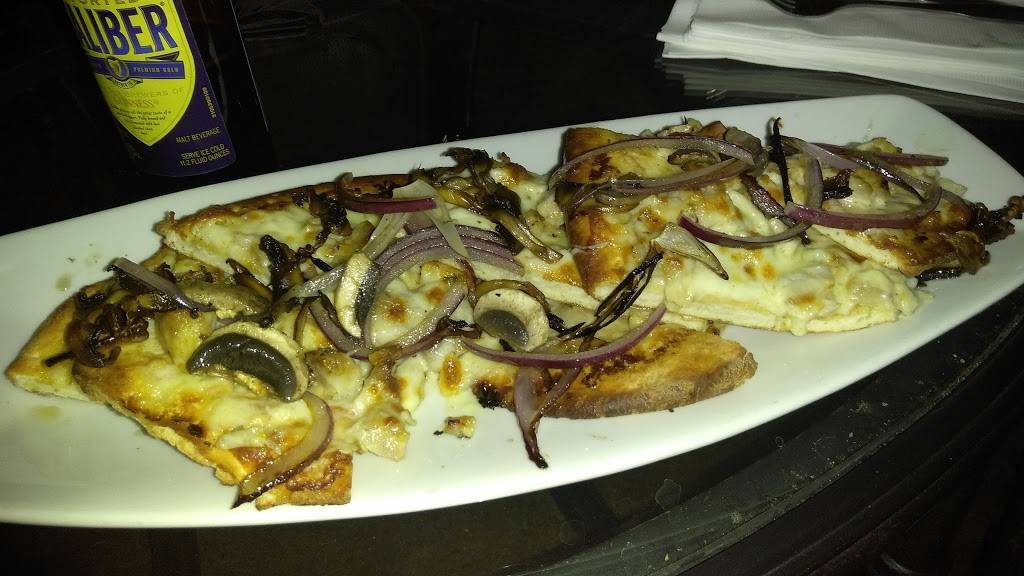 The Bench Sports Bar & Grill | restaurant | 3159 Yorba Linda Blvd, Fullerton, CA 92831, USA | 7145289150 OR +1 714-528-9150