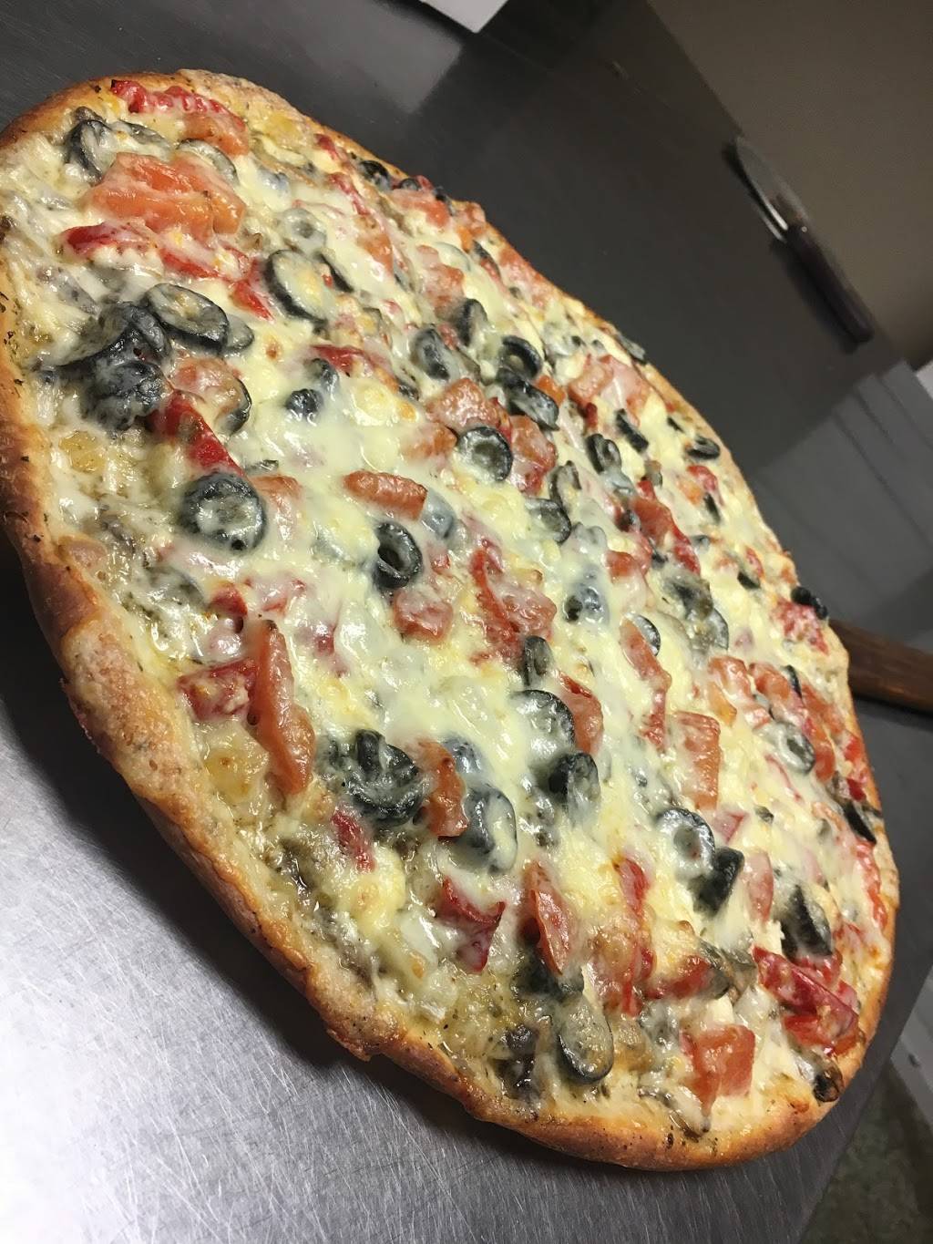 Nonis pizzeria | meal takeaway | 140 Hamilton Regional Rd 8, Stoney Creek, ON L8G 1C2, Canada | 9056621050 OR +1 905-662-1050