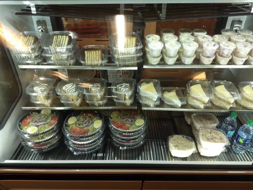 Kickin Chicken | restaurant | 1606 Kowaliga Rd, Eclectic, AL 36024, USA | 3345414000 OR +1 334-541-4000