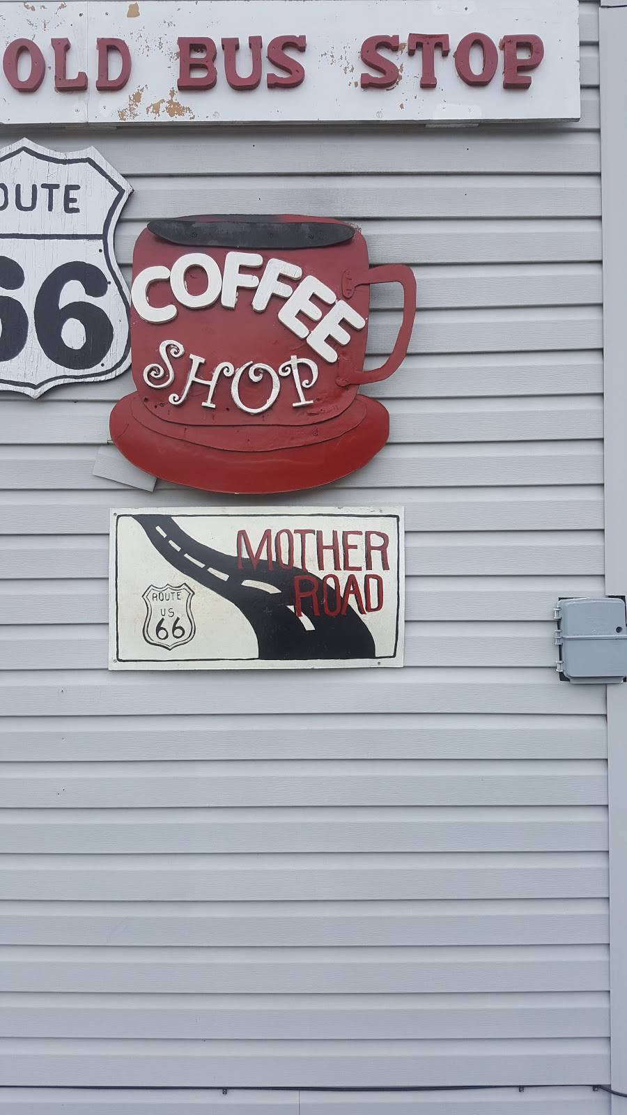 Old Bus Stop Coffee Shop & Art Gallery | restaurant | 545 N Commercial Ave, St Clair, MO 63077, USA | 3146066136 OR +1 314-606-6136