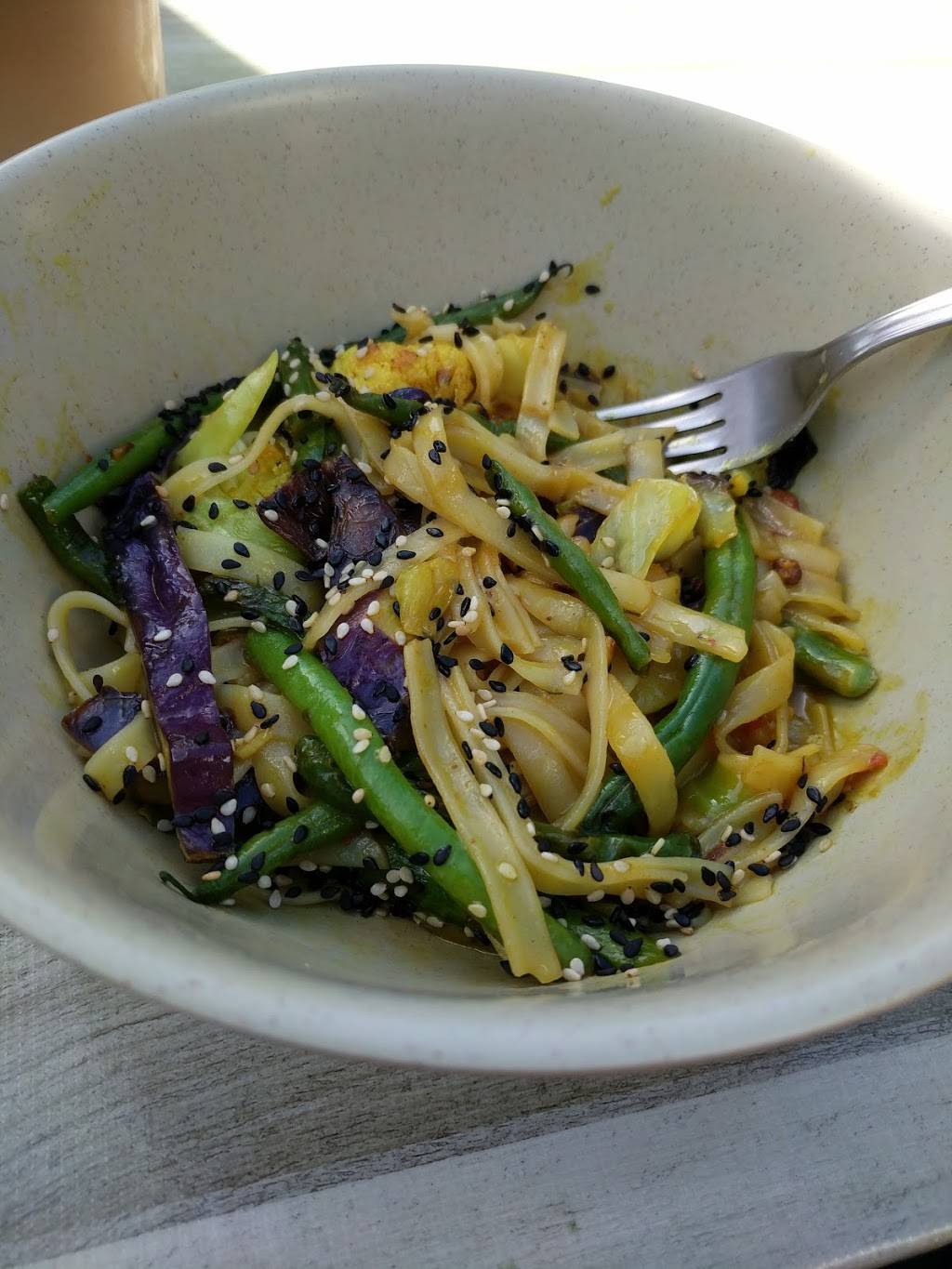 Windmill | cafe | 21231 E Cliff Dr, Santa Cruz, CA 95062, USA | 8314644698 OR +1 831-464-4698