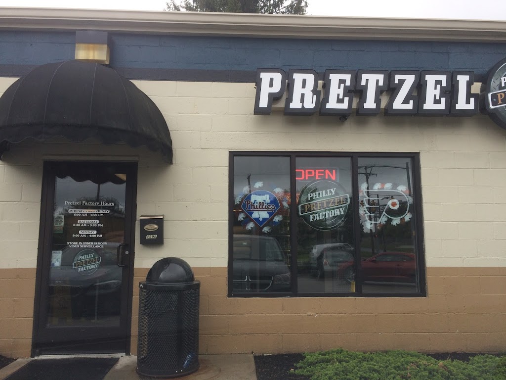 Philly Pretzel Factory | bakery | 499 Horsham Rd, Horsham, PA 19044, USA | 2154421922 OR +1 215-442-1922