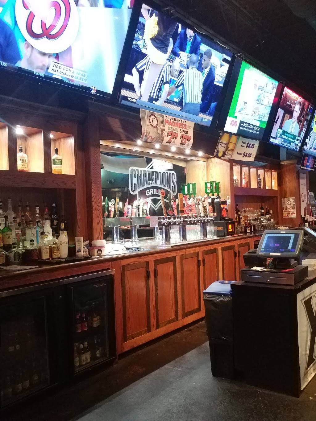 Champions Grille | restaurant | 3670 Werk Rd, Cincinnati, OH 45248, USA | 5133768920 OR +1 513-376-8920