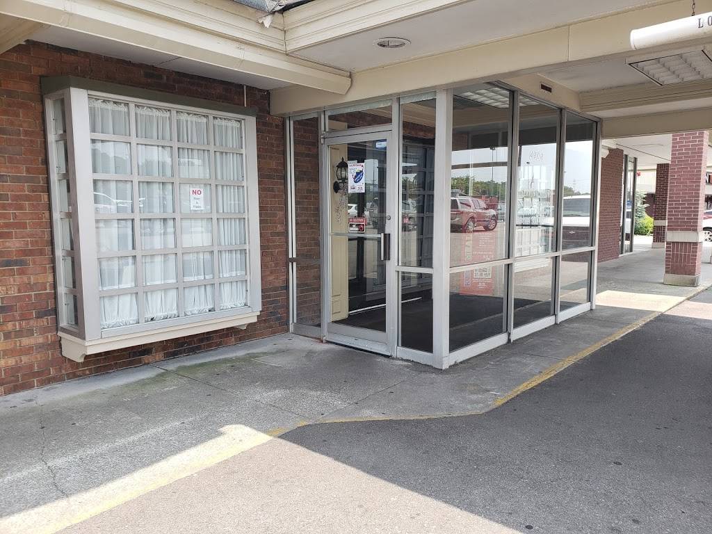 S&S Cafeteria | restaurant | 4808 Kingston Pike, Knoxville, TN 37919, USA | 8655845191 OR +1 865-584-5191