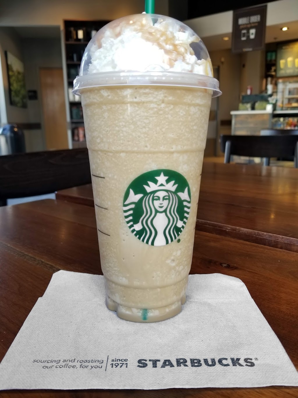 Starbucks | cafe | 2985 S Alma School Rd, Chandler, AZ 85286, USA | 4808999295 OR +1 480-899-9295