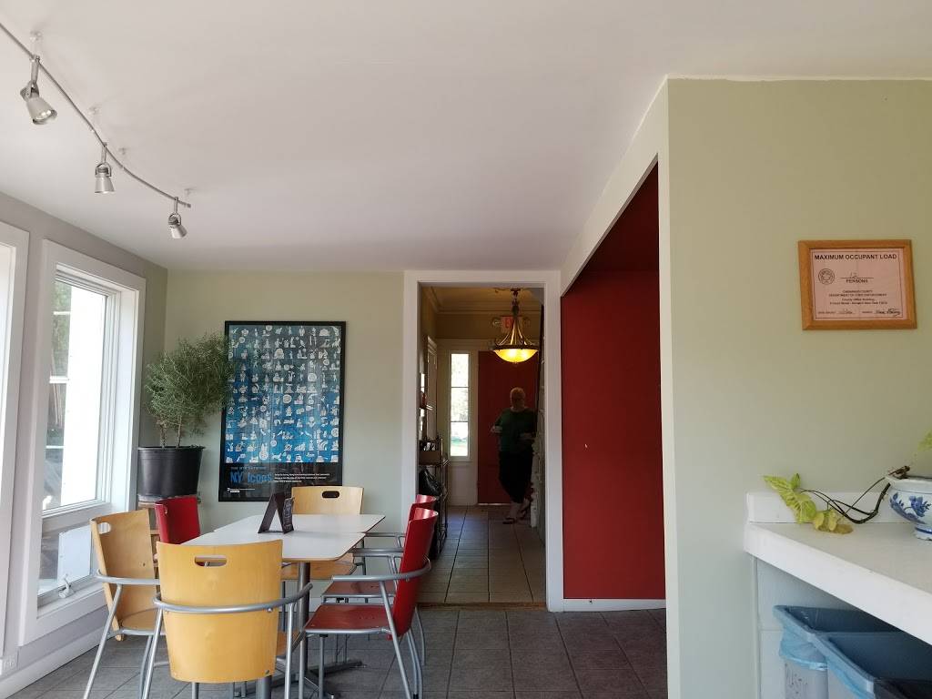 La Maison Blanche Bakery Cafe | cafe | 5420 NY-12, Norwich, NY 13815, USA | 6073369666 OR +1 607-336-9666