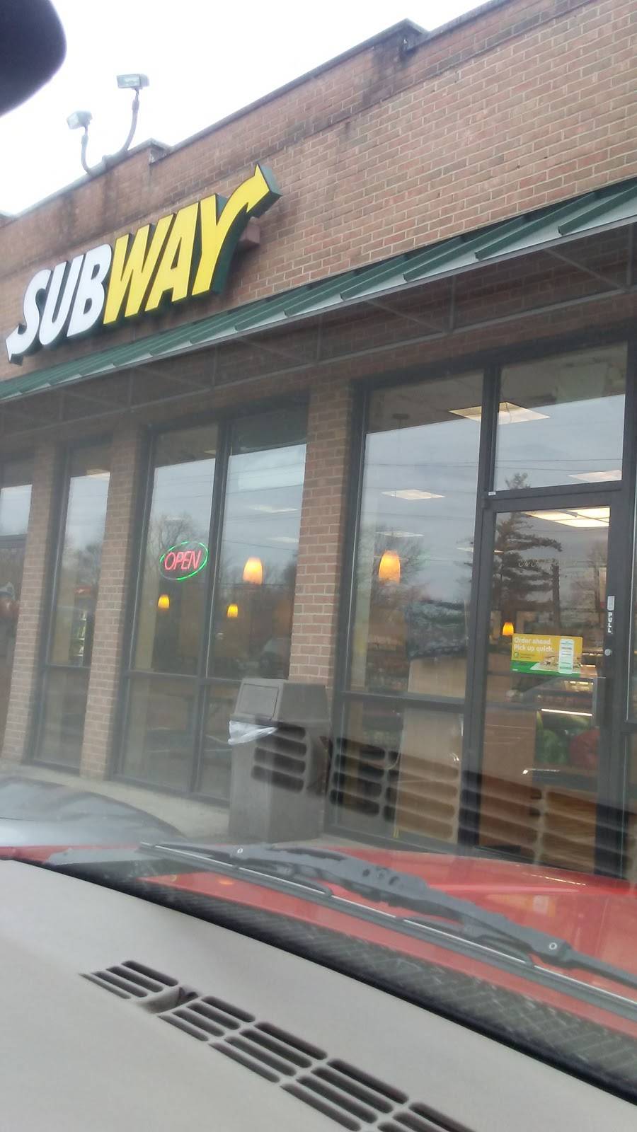 Subway | restaurant | 4351 Roosevelt Blvd, Middletown, OH 45044, USA | 5134233362 OR +1 513-423-3362
