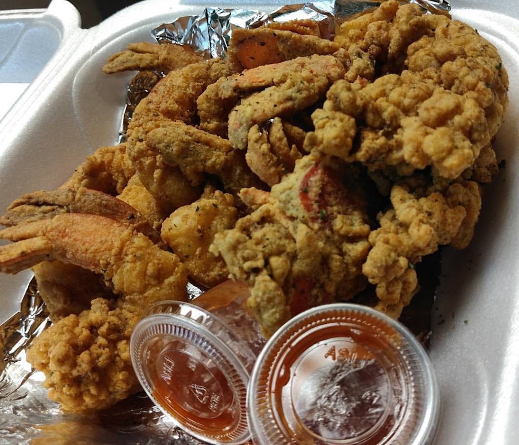 XQUISITE DINING | restaurant | 2488 Winchester Rd, Memphis, TN 38116, USA | 9012670661 OR +1 901-267-0661