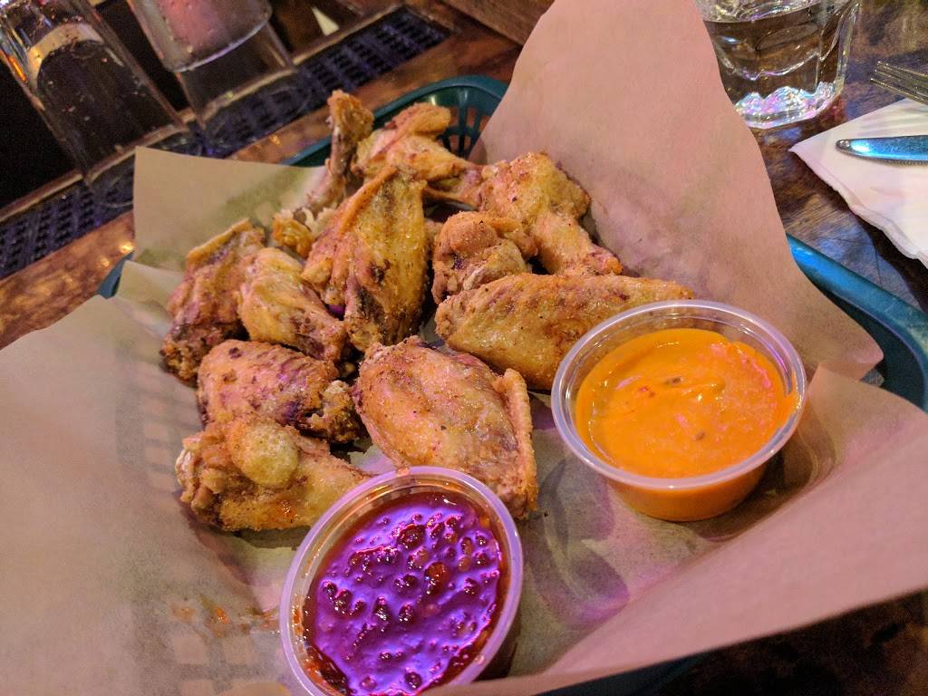 Cincinnati Bar & Grill | restaurant | 1700 N Zaragoza Rd #155, El Paso, TX 79936, USA | 9158561824 OR +1 915-856-1824