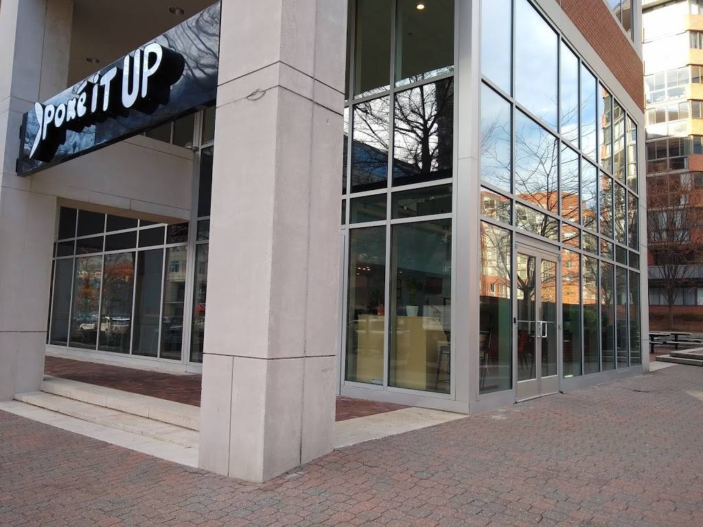 Poké It Up | restaurant | 4401 Fairfax Dr Suite 103, Arlington, VA 22203, USA | 5712900100 OR +1 571-290-0100