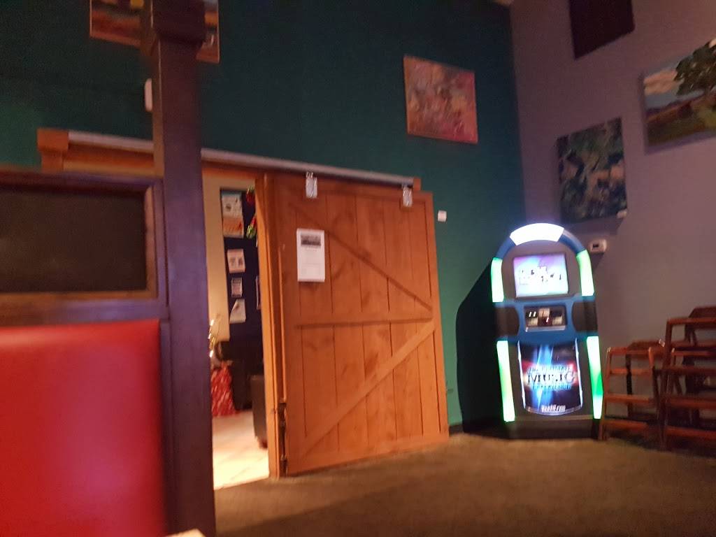 Daves Taverna | restaurant | 810 Port Republic Rd, Harrisonburg, VA 22801, USA | 5408018646 OR +1 540-801-8646