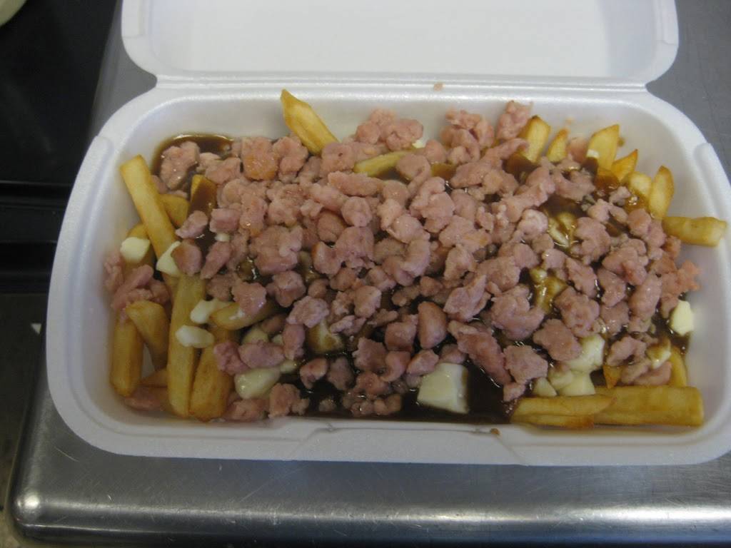 Tiffanys | meal takeaway | 601 Southworth St S, Welland, ON L3B 2A2, Canada | 9057324321 OR +1 905-732-4321