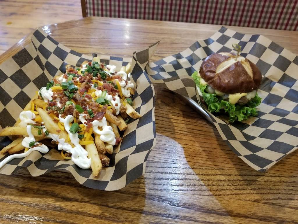 The Burger Spot | restaurant | Westchester Square Mall, 550 Forest Ave #3, Plymouth, MI 48170, USA | 7344554141 OR +1 734-455-4141