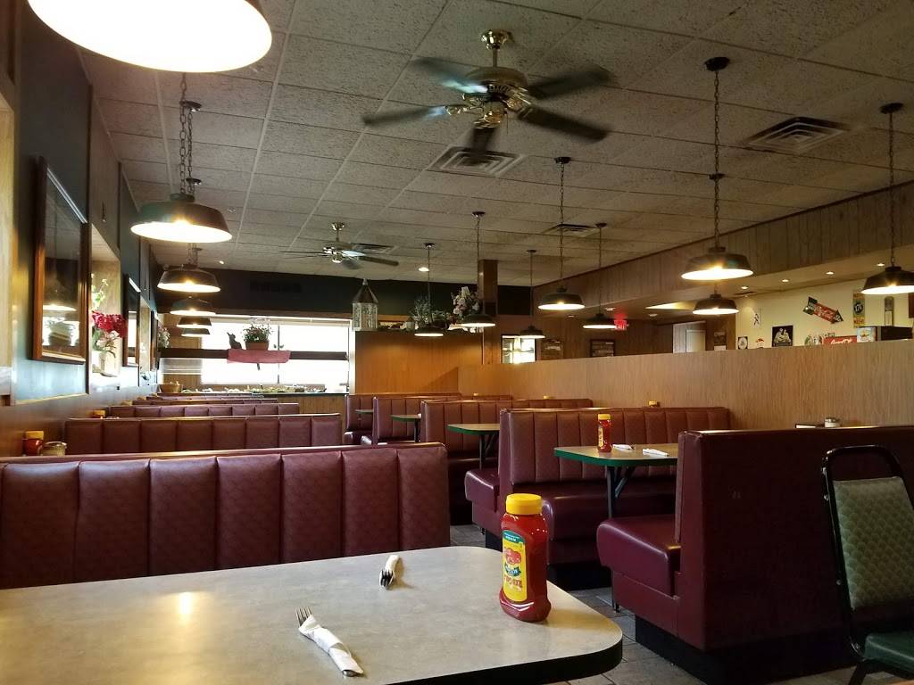 Community Restaurant | restaurant | 421 E Main Ave, Zeeland, MI 49464, USA | 6167724005 OR +1 616-772-4005