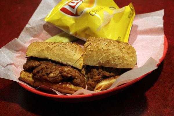 Old Town Pizza | restaurant | 436 Lincoln Blvd #202, Lincoln, CA 95648, USA | 9166457677 OR +1 916-645-7677