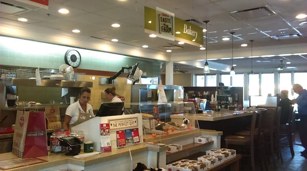 Bob Evans | restaurant | 9115 US-19, Port Richey, FL 34668, USA | 7278487599 OR +1 727-848-7599