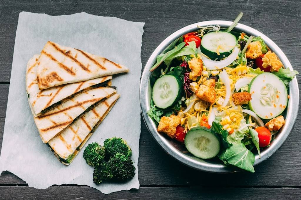 4 Rivers Smokehouse - Midtown Atlanta BBQ | restaurant | 822 Marietta St NW, Atlanta, GA 30318, USA | 8444748377 OR +1 844-474-8377