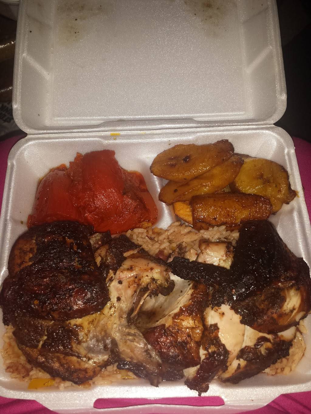 Park Island Jerk Chicken, Inc | restaurant | 319 W 95th St, Chicago, IL 60628, USA | 7732642100 OR +1 773-264-2100