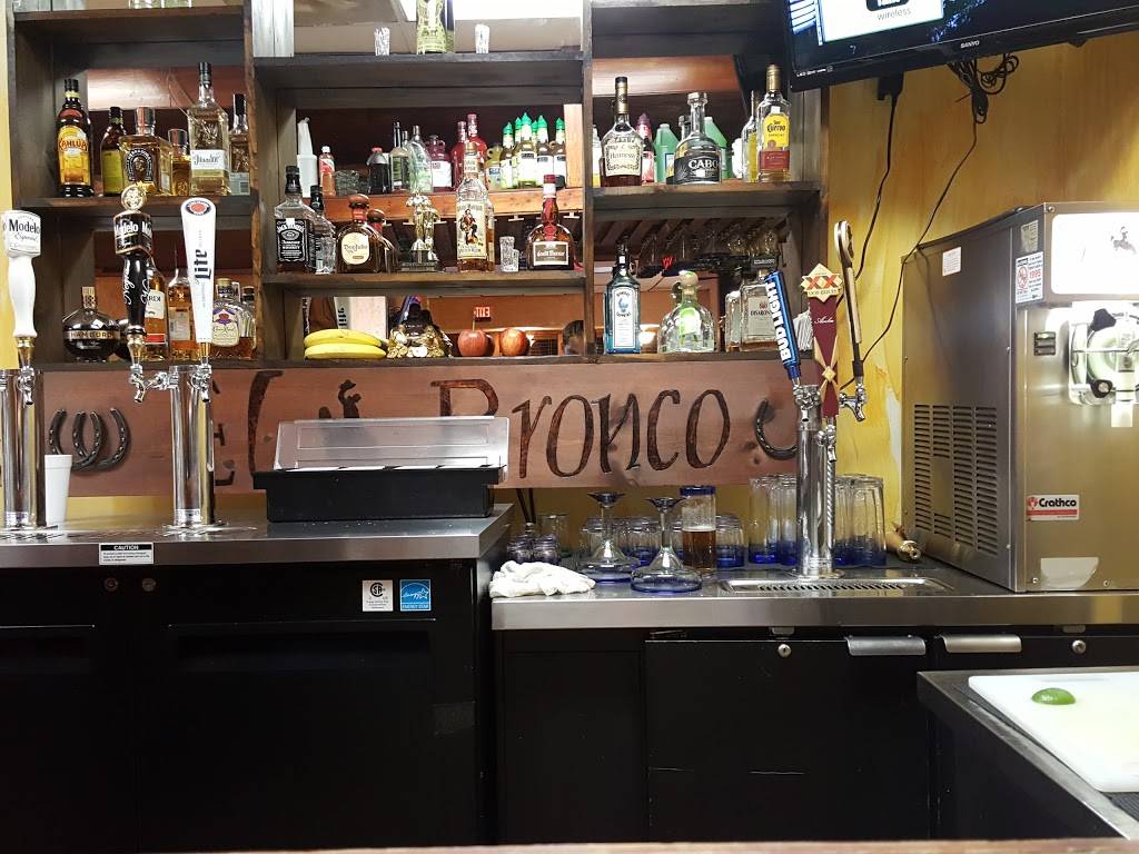 El Bronco | restaurant | 6 Radford St, Christiansburg, VA 24073, USA | 5403810674 OR +1 540-381-0674