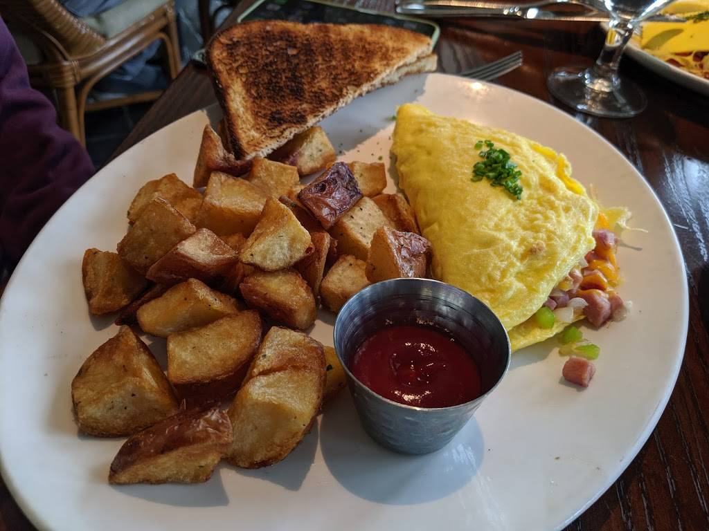 The Calcutta Grill | restaurant | 15500 Six Penny Ln, Newcastle, WA 98059, USA | 4257934646 OR +1 425-793-4646