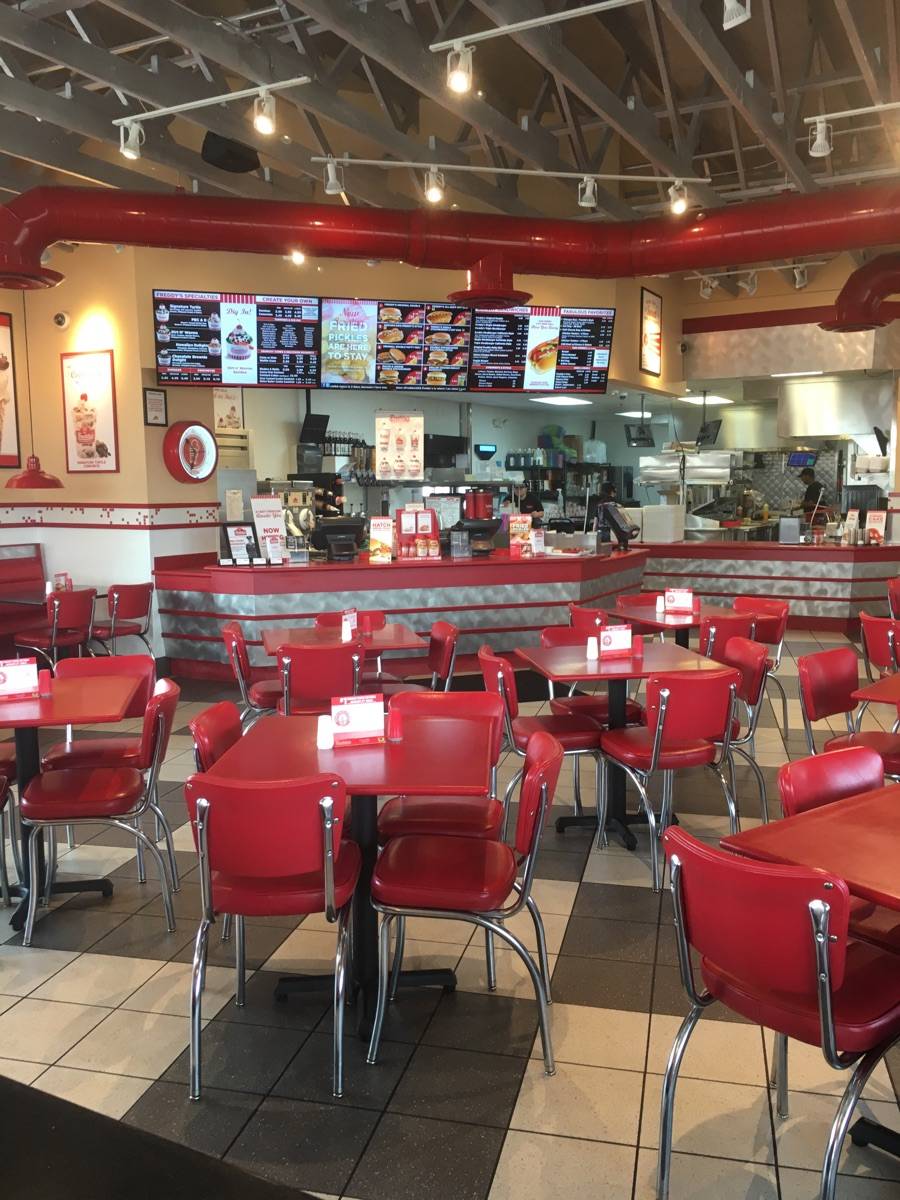 Freddys Frozen Custard & Steakburgers | restaurant | 3479 Mountain Lion Dr, Loveland, CO 80537, USA | 9702928206 OR +1 970-292-8206