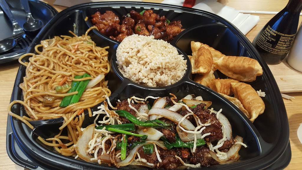 Pick Up Stix Fresh Asian Flavors | restaurant | 8855 Apollo Way Suite 204, Downey, CA 90242, USA | 5628033747 OR +1 562-803-3747