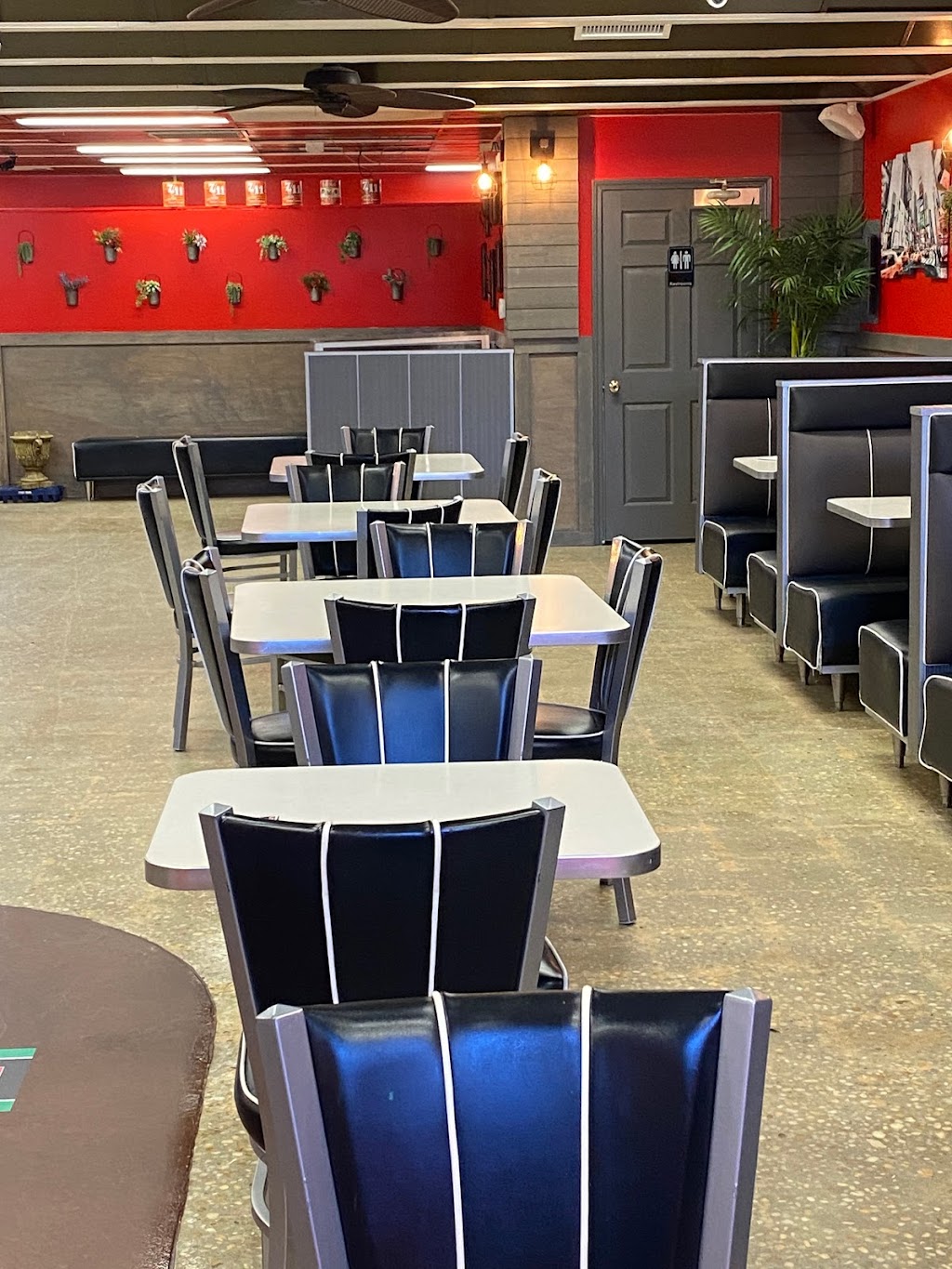 Ny Pizza Kitchen North Myrtle Beach | restaurant | 227 Main St, North Myrtle Beach, SC 29582, USA | 8436630666 OR +1 843-663-0666