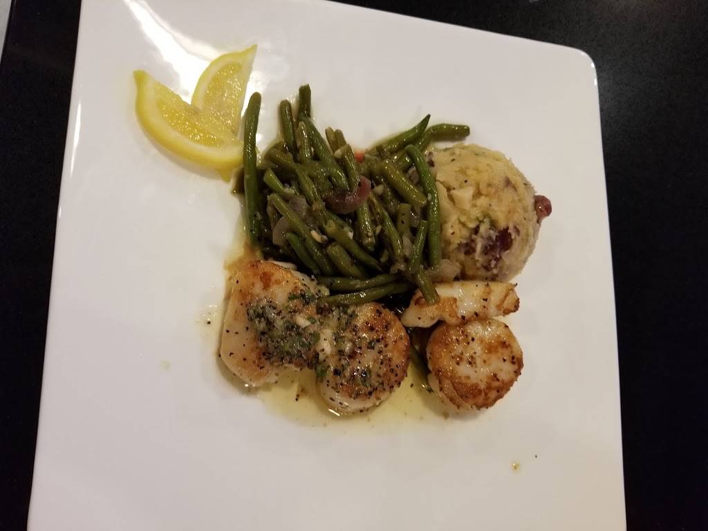 R Bar & Grille | restaurant | 157 W Main St, Decatur, IL 62523, USA | 2173306825 OR +1 217-330-6825